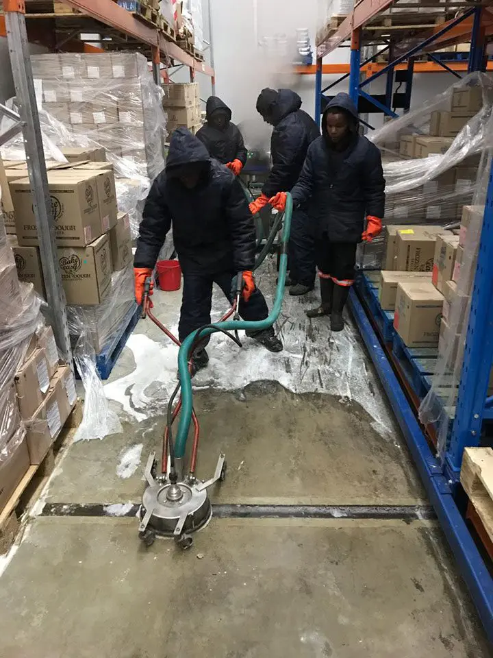 Industrial cleaning services