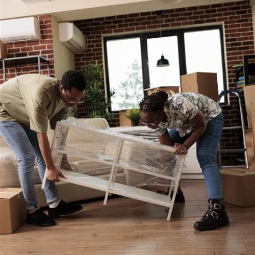 Man helping in Move-in in parker county